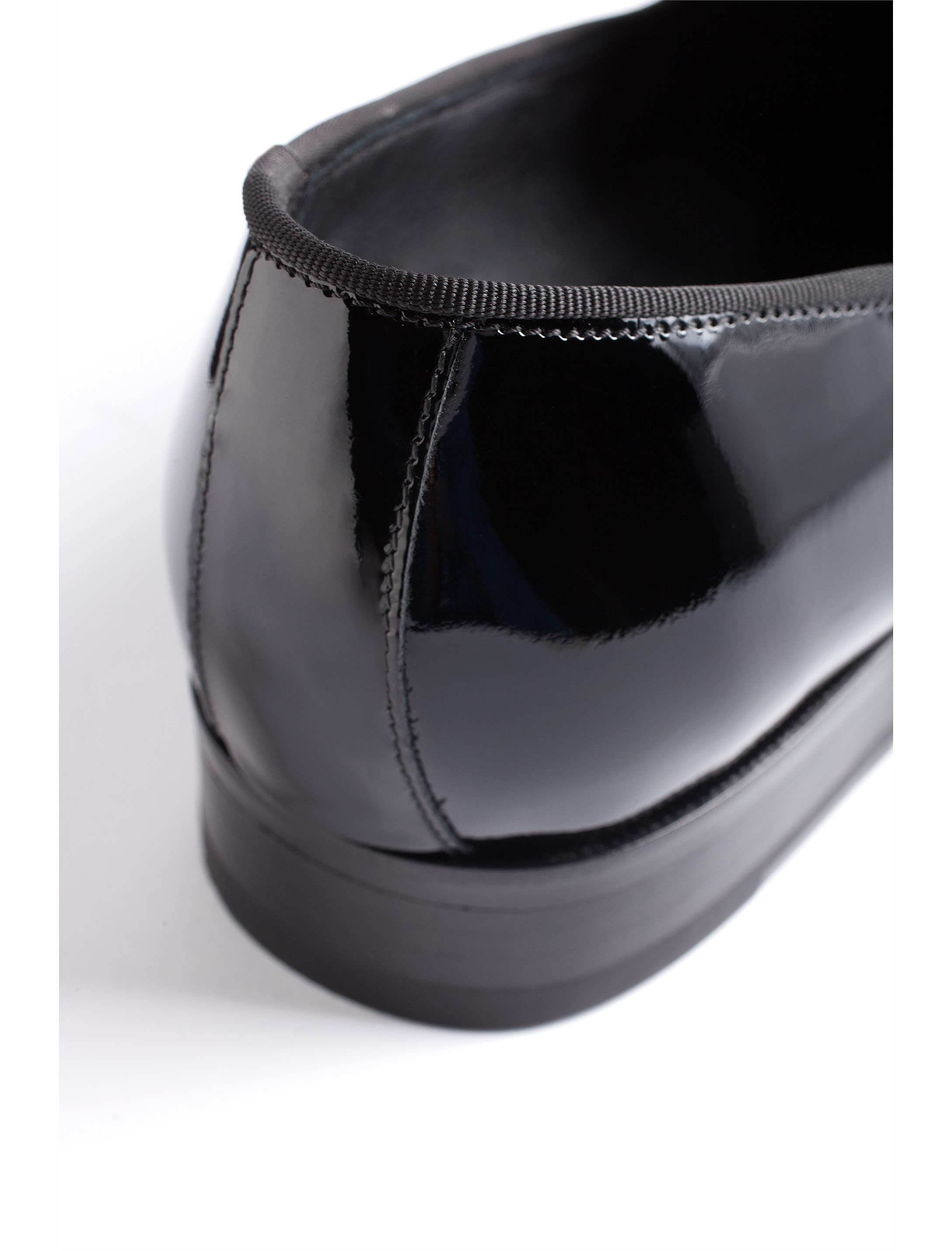 suit supply tuxedo shoes